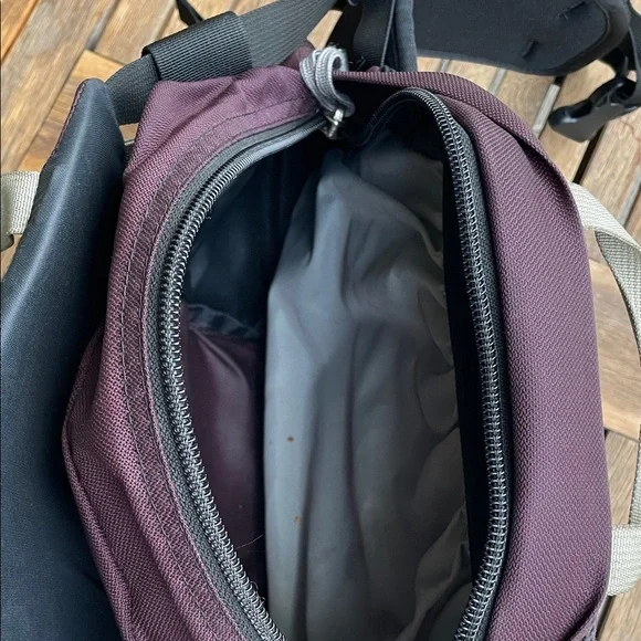 OSPREY Helios Outdoor Waist Pack Bag - Picture 6 of 8